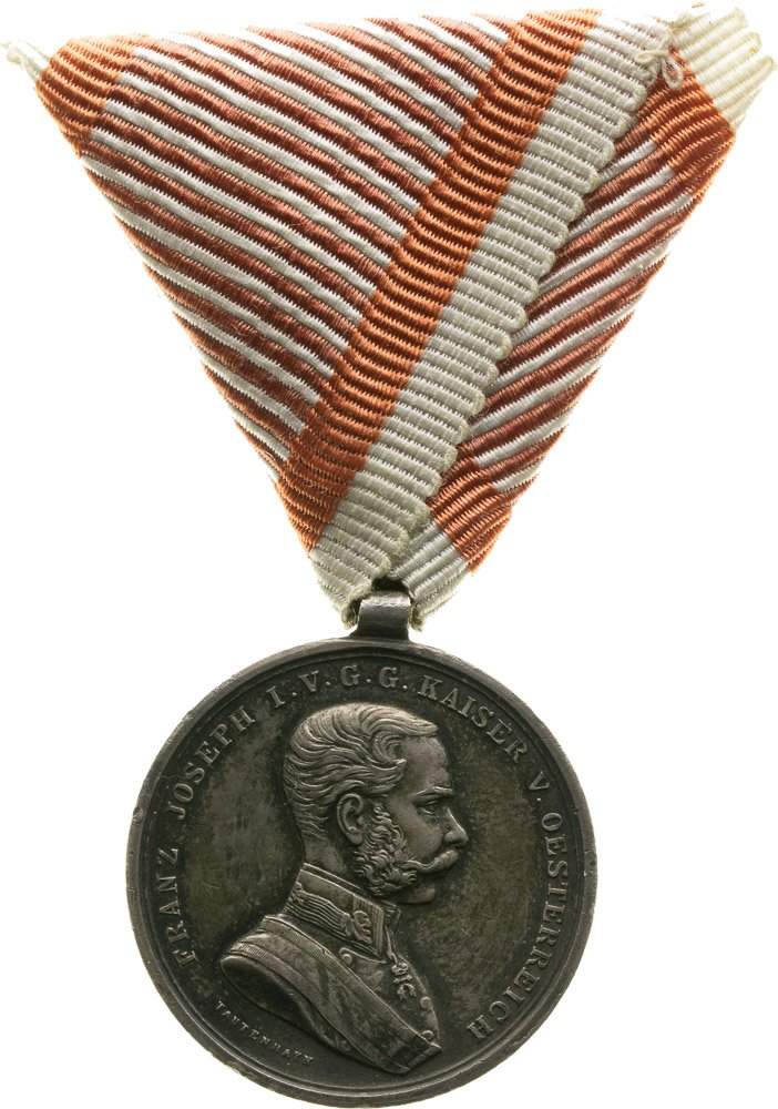 Strieborná vojenská záslužní medaile za udatnosť (Der Tapferkeit)